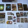Temne-znameni-Brany-Arkhamu-material